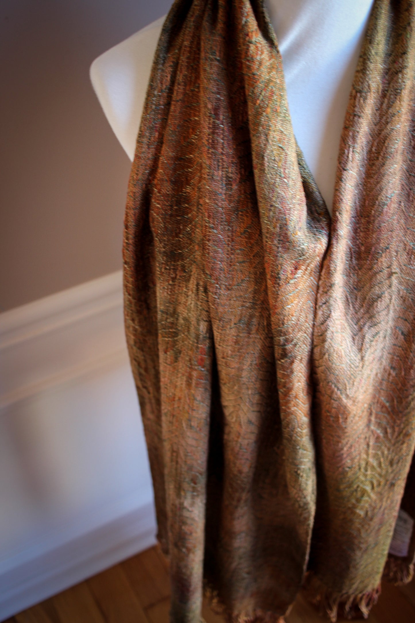2 meter Scarf, loose fringe